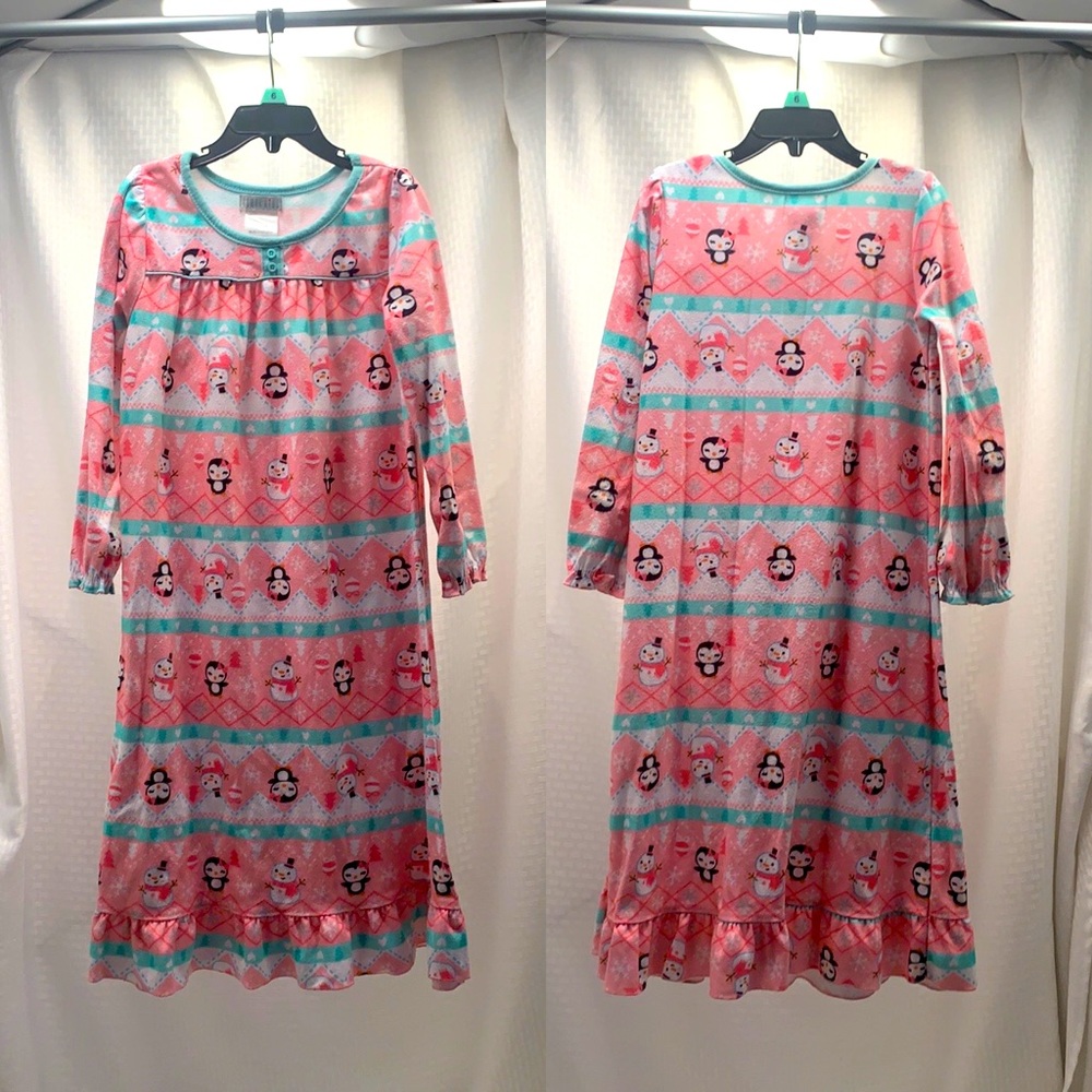 Penguin & Snowman holiday/ Christmas nightgown 🎄